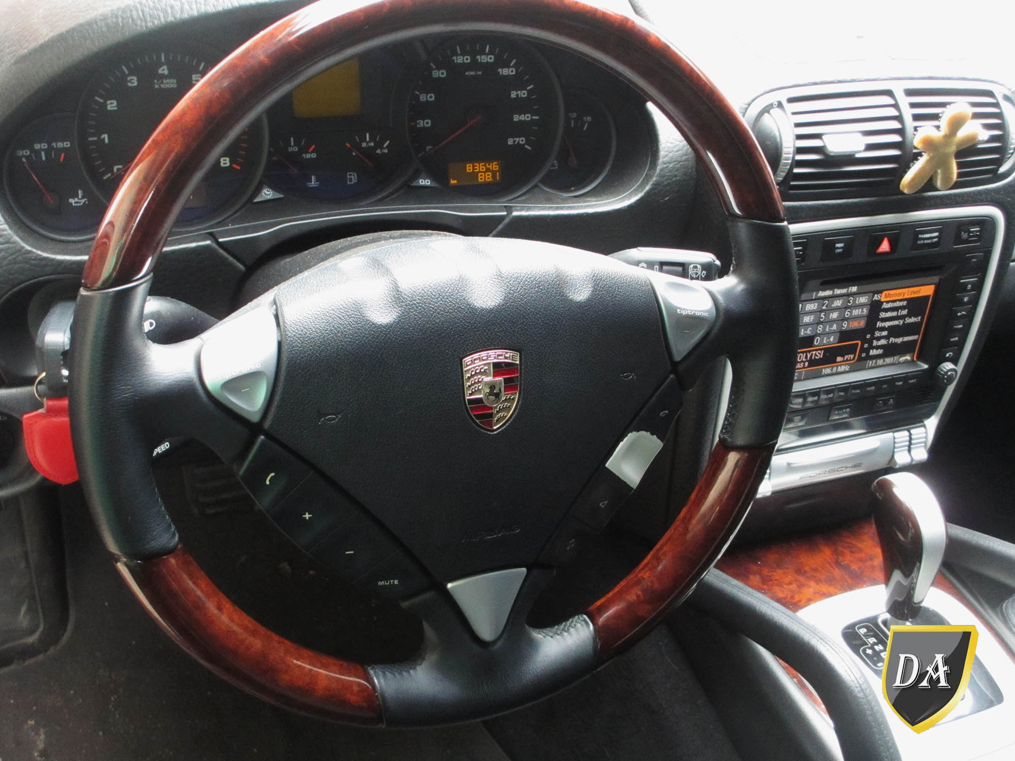 Відновлення softouch кнопок Porsche, до