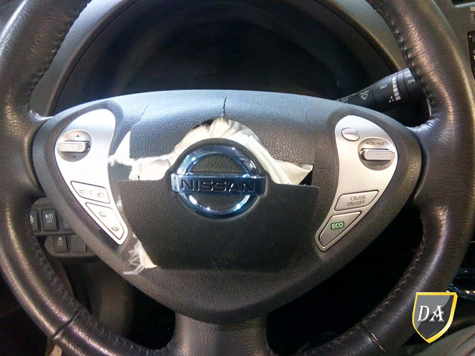 Перетяжка подушки Nissan Leaf, до